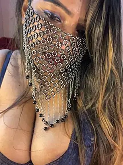 Wildbitchfuckk