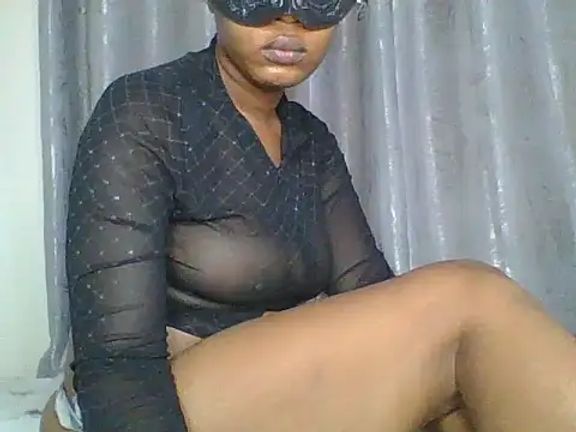 curvy_bossetassy