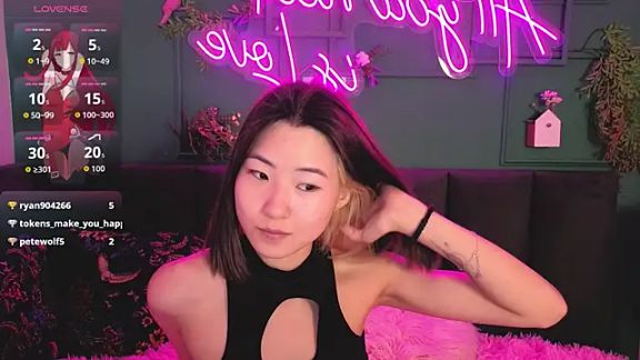 Runi_Asian