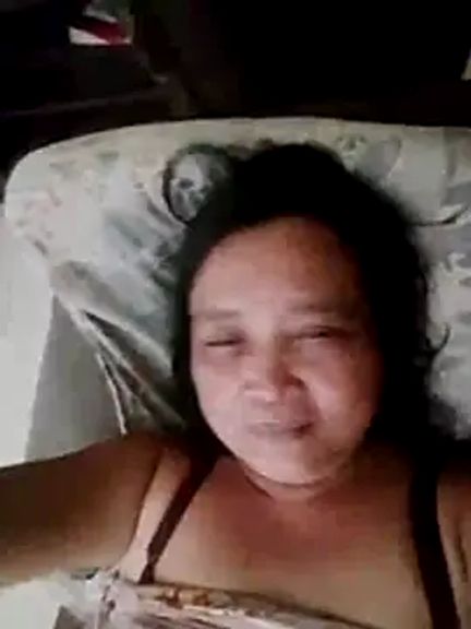 jeanyummytits