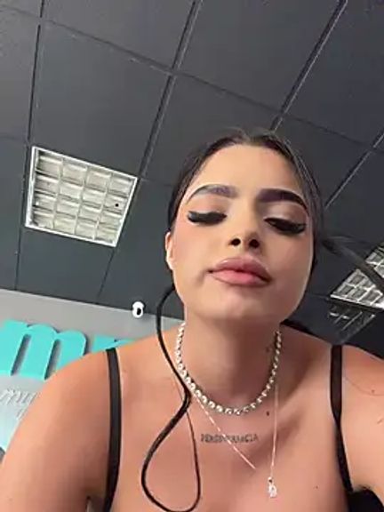 BustyAngelXXX