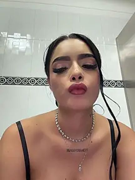 BustyAngelXXX