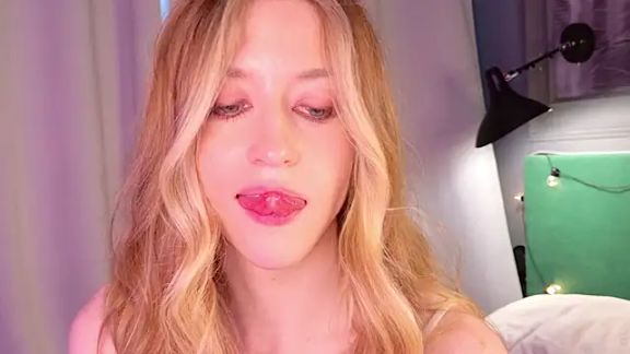 Helen_sexxxsirens