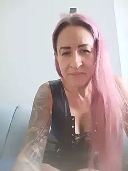 GermanMilfJasmin