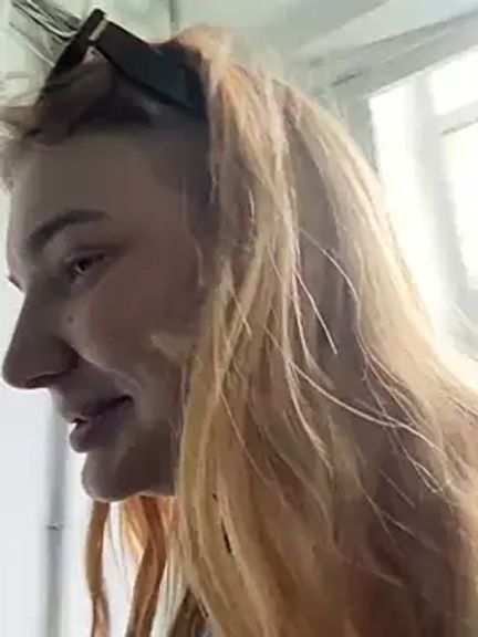 AmmyHot