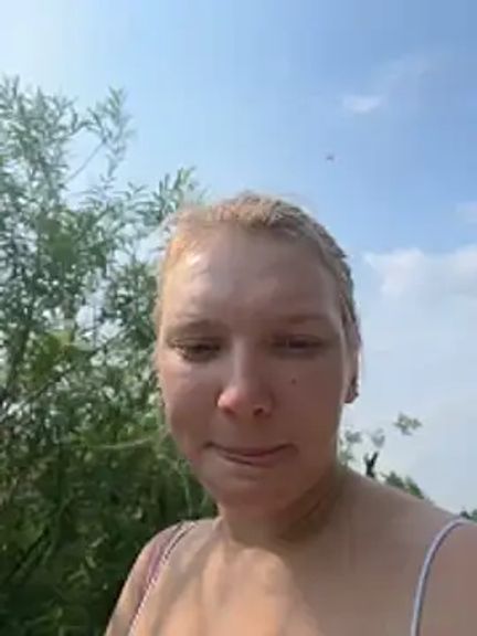 AmmyHot