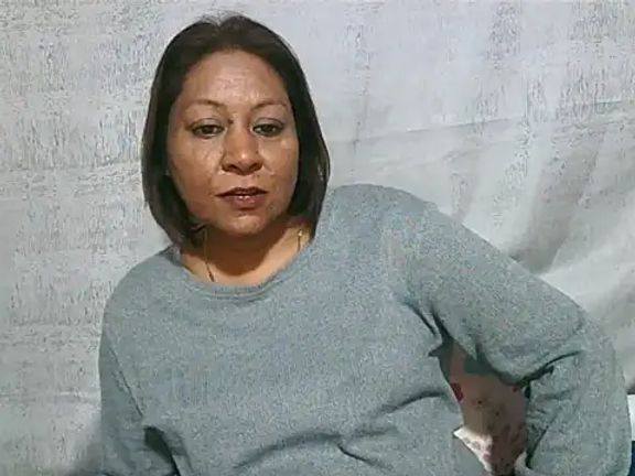 IndianSexyMilf69