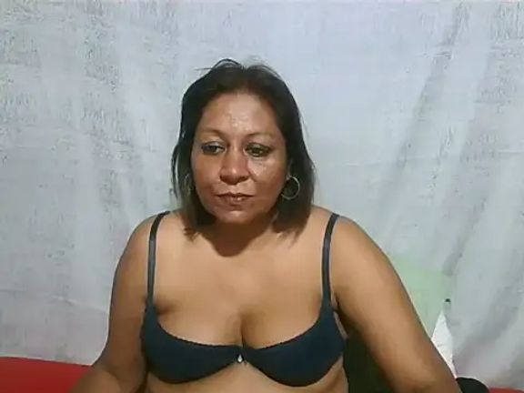 IndianSexyMilf69