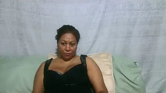 IndianSexyMilf69