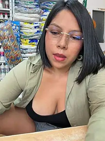 ISABELLA__LUNA