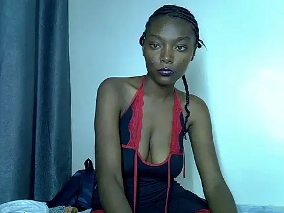 Tasha_Arianah