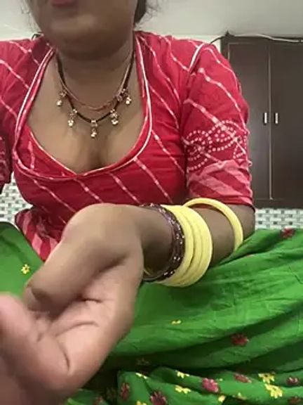 Hot_bhabi012