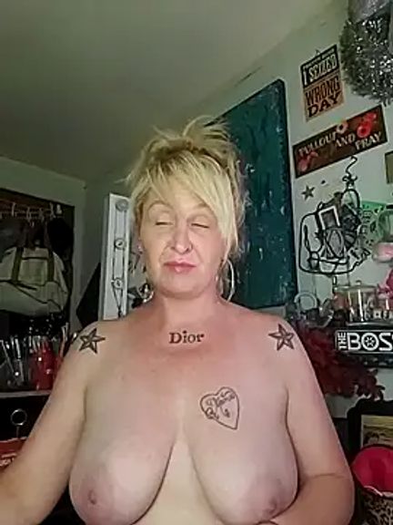 NutNmyGUTdaddy