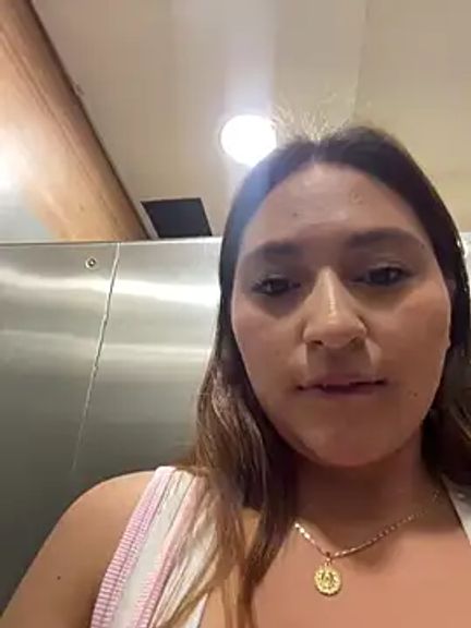 Mia1_Gold
