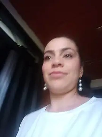 shaira_white