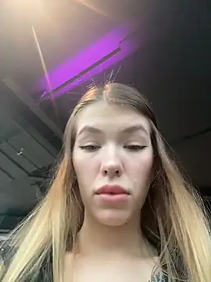 Dreamy_Mia