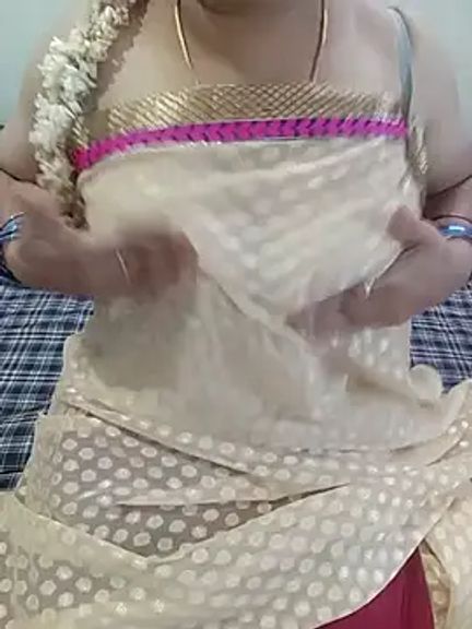 Anushka_tamil_kannada