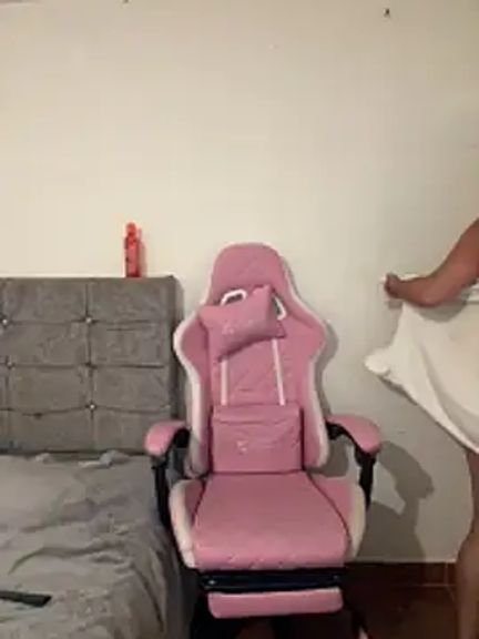 Sabrina1_Charm