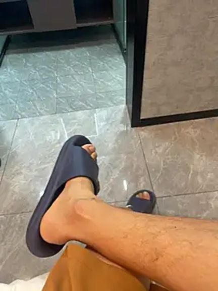 Dana006_