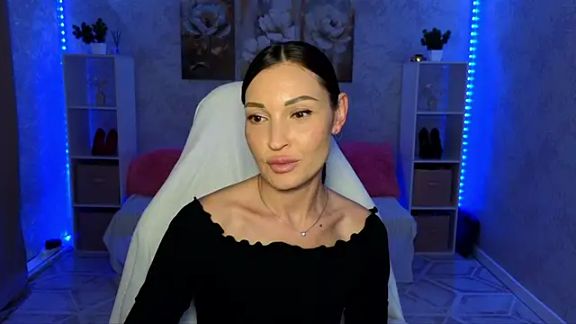 NikoleMills