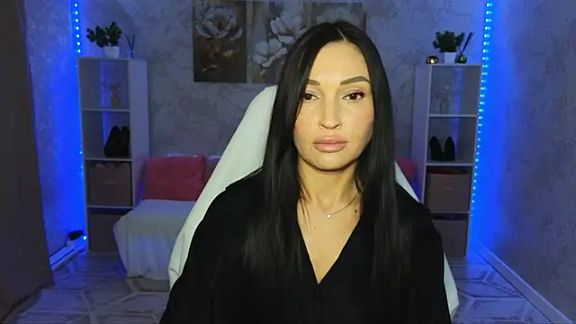 NikoleMills