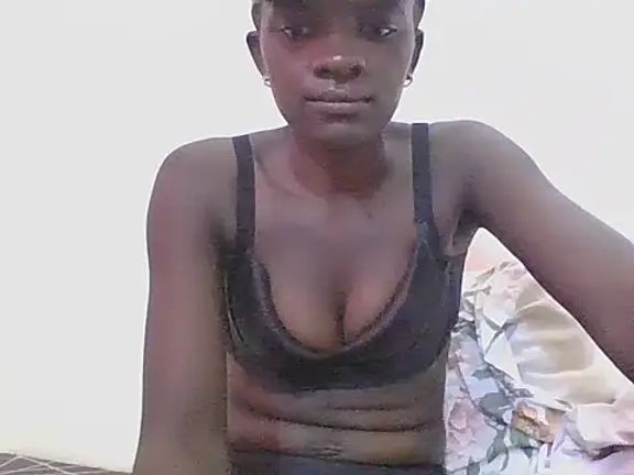 ebonypetite2