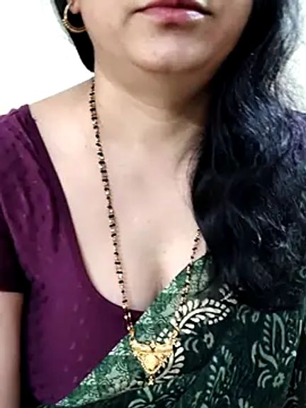 Yazhini-Cam