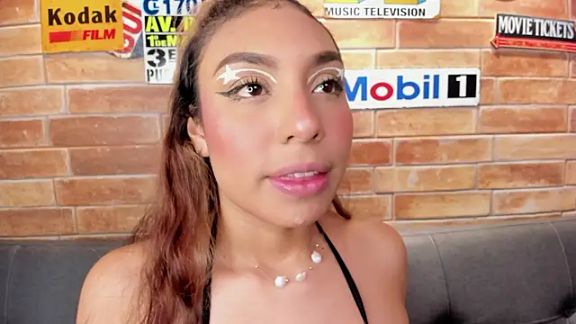 foxy_antonela