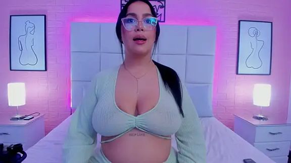 chloe_parker_