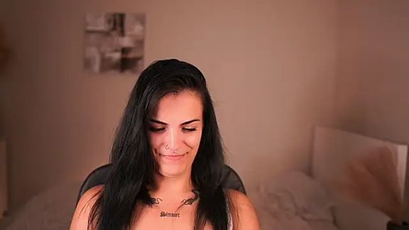 Pauline_2005