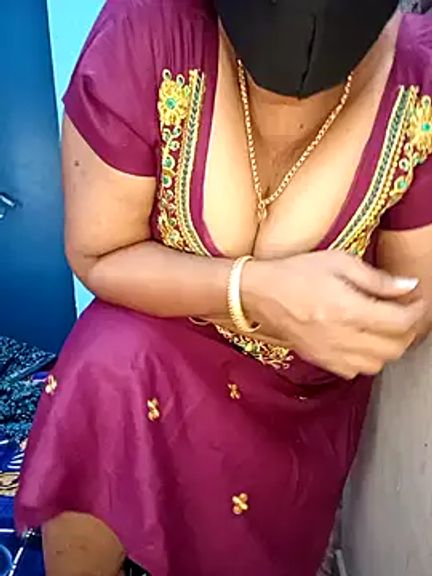 tamil_sarah