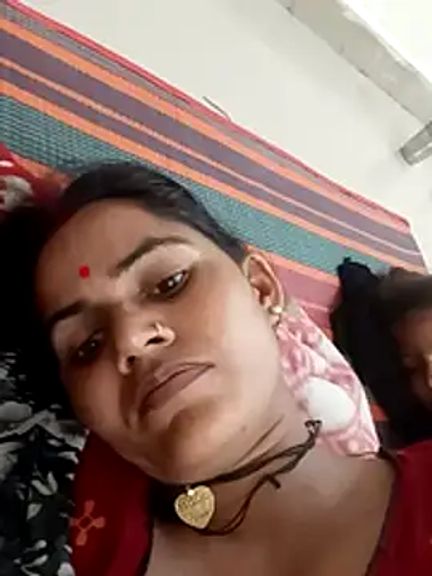 Hotnewbhabi_riya