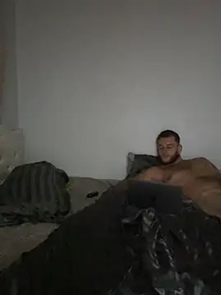 PiercedNipsandBigCock