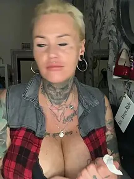 InkedMissLaBaehm