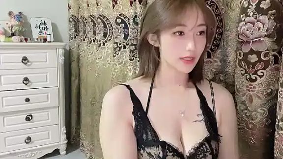 yiyi13
