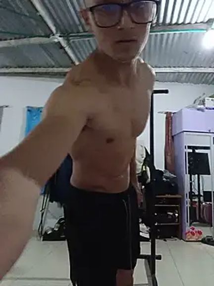 Davitfitnosuke