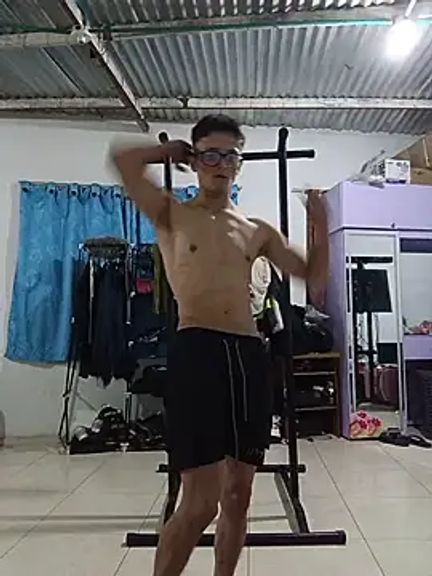 Davitfitnosuke