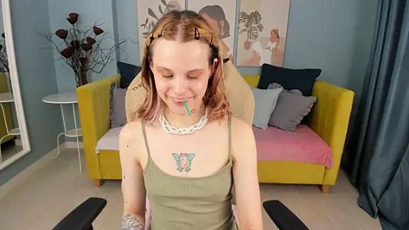 LiliTaylorr