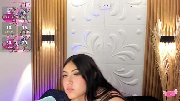 Mia_D_Tom