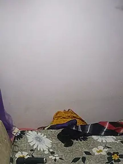 Desi_Divya999