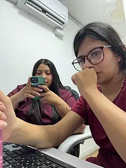 Mia_Alanna
