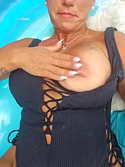 housewifebella