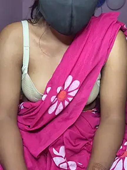 NAUGHTY_PRIYANKAA