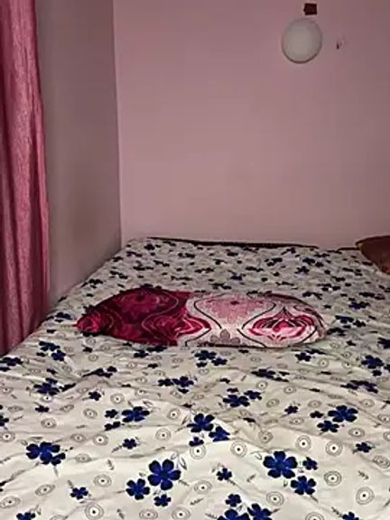 NAUGHTY_PRIYANKAA