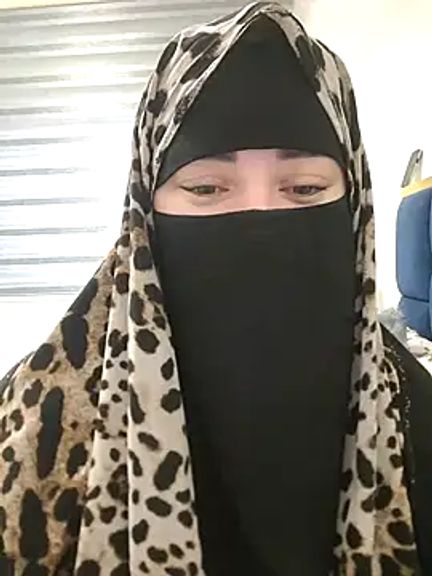 Bisan_sexy