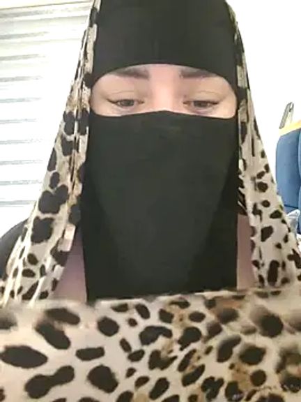 Bisan_sexy