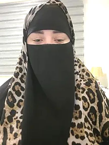 Bisan_sexy
