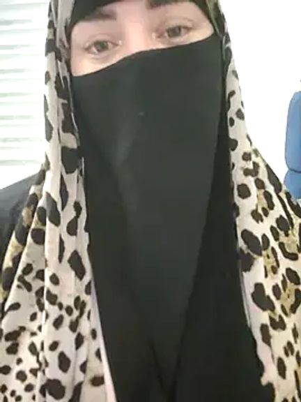 Bisan_sexy