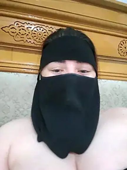 Bisan_sexy
