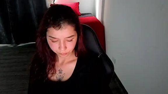 Skinny_queen_20